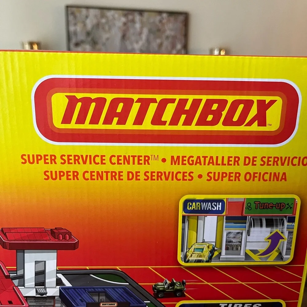 Matchbox kids toy.  New in unopened box.    Perfect gift for holiday - Picture 4 of 7